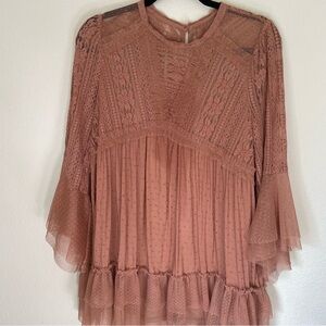 Elegant Lace Blouse in Dusty Pink, Size M